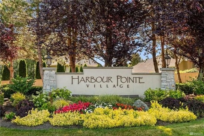 property at 11697 Hartford Way