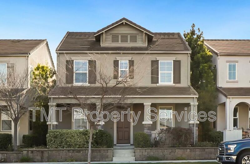 2841 Market St in Roseville, CA - Building Photo