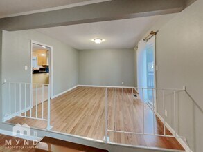 4730 Sequoyah Rd in Oakland, CA - Foto de edificio - Building Photo