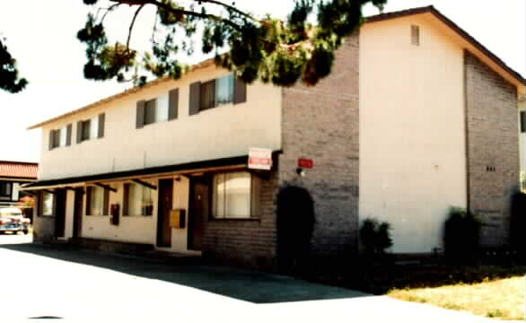 1716 Noranda Dr in Sunnyvale, CA - Foto de edificio - Building Photo