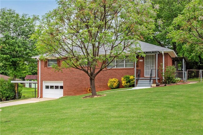 property at 718 Birchwood Ln SW