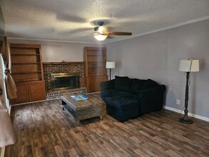 536 Shadow Moss Dr in Macon, GA - Building Photo - Building Photo