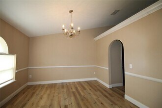5492 Douglas Rd in North Port, FL - Building Photo - Building Photo