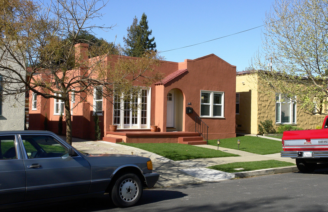 146 Birch St in Redwood City, CA - Building Photo