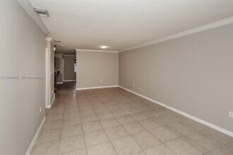 15867 SW 68th Terrace in Miami, FL - Building Photo - Building Photo