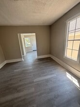 1207 E Bolton St in Savannah, GA - Building Photo - Building Photo