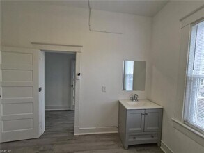 351 51st St in Newport News, VA - Building Photo - Building Photo