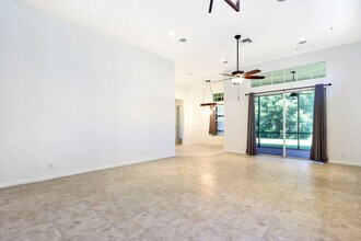 172 Via Catalunha in Jupiter, FL - Building Photo - Building Photo