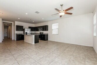 4859 E Rhodium Dr in San Tan Valley, AZ - Foto de edificio - Building Photo