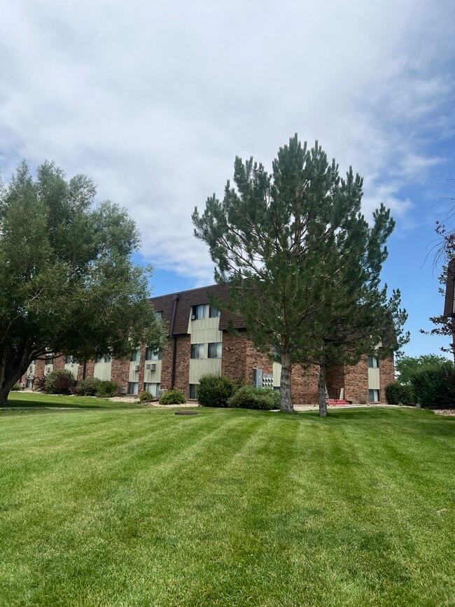 Foxhill in Casper, WY - Building Photo - Building Photo