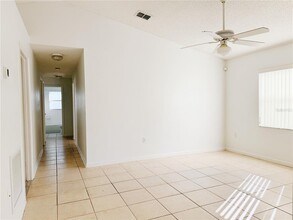 1127 Isadore Dr in Orlando, FL - Building Photo - Building Photo