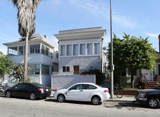 20 Rose Av in Venice, CA - Foto de edificio - Building Photo