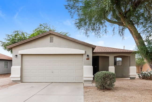 property at 1109 E Silversmith Trail