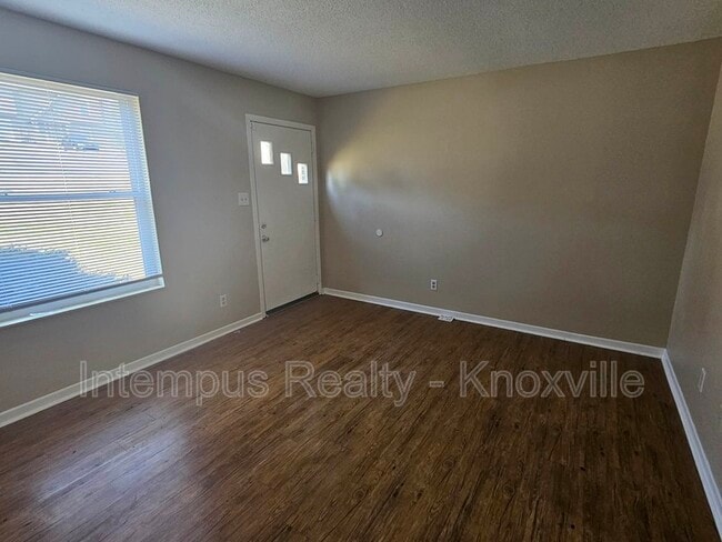 2116 Belle Terra Rd in Knoxville, TN - Building Photo - Building Photo