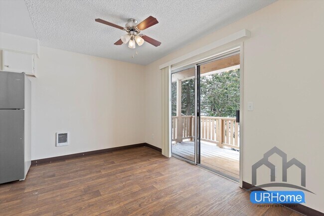 Weidler East Apartments in Portland, OR - Building Photo - Building Photo