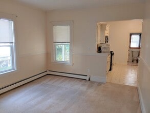 45 Wadsworth Ave, Unit 1 in Waltham, MA - Building Photo - Building Photo