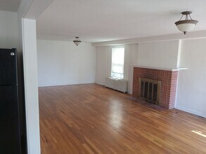 700 W 17th St, Unit # 1 in Pueblo, CO - Building Photo - Building Photo