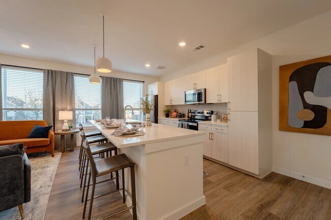 501 W 24th St in Houston, TX - Building Photo - Building Photo