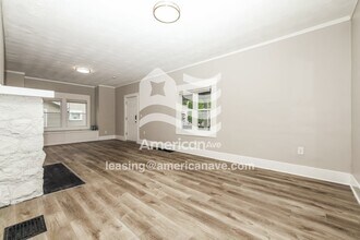 324 Pointview Ave in Dayton, OH - Foto de edificio - Building Photo