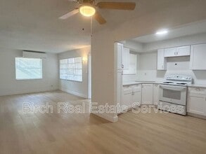 200 Waverly Way in Clearwater, FL - Building Photo - Building Photo