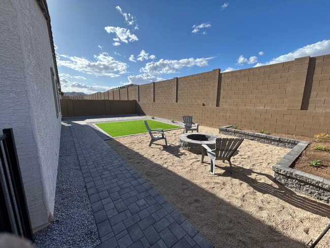 19962 W Flower St in Buckeye, AZ - Building Photo - Building Photo