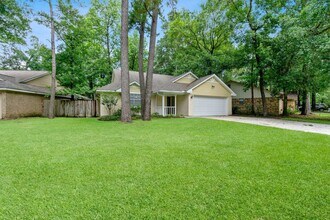69 Fallshire Dr in Spring, TX - Building Photo - Building Photo