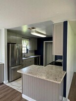 13529 42nd Rd N in West Palm Beach, FL - Building Photo