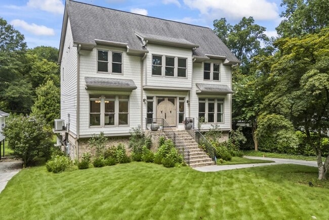 property at 1742 Helen Dr NE