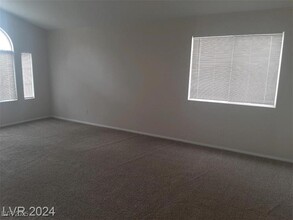 3814 Spruceview Ct in Las Vegas, NV - Foto de edificio - Building Photo