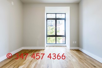 185 Leonard St in Brooklyn, NY - Building Photo - Floor Plan