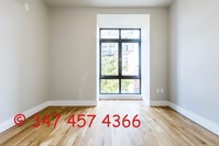 185 Leonard St in Brooklyn, NY - Building Photo - Floor Plan