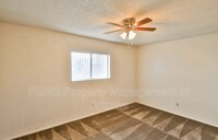 243 E Vine Cir photo'