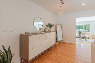 920 Alava Ave in Coral Gables, FL - Building Photo - Building Photo