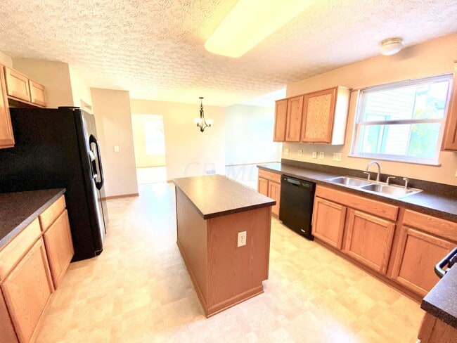 property at 129 Sapphire Ice Dr