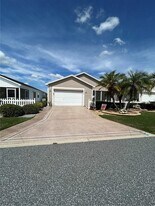 3742 Viscaya Ct in the Villages, FL - Building Photo