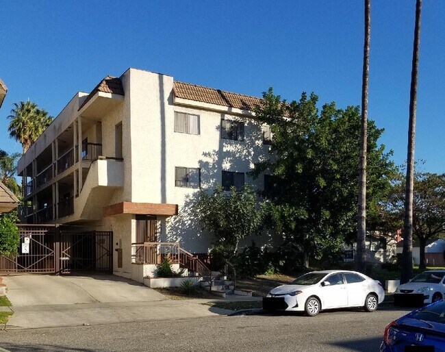 520 Fischer St Apartments and Nearby Glendale Apartments For Rent