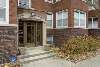 3135 W Wilson Ave in Chicago, IL - Building Photo - Building Photo