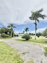 2125 Mark Ave in Punta Gorda, FL - Building Photo - Building Photo