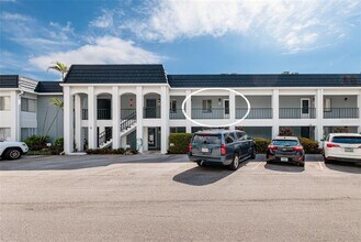 8651 10th St N in St. Petersburg, FL - Building Photo - Building Photo