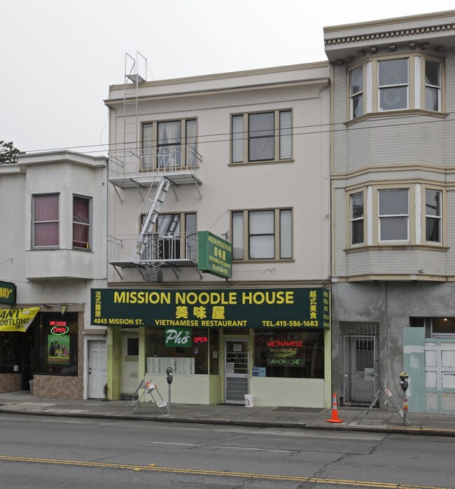 4843-4845 Mission St in San Francisco, CA - Building Photo - Building Photo