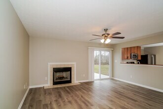 1647 Allegro Way in Indianapolis, IN - Building Photo - Building Photo