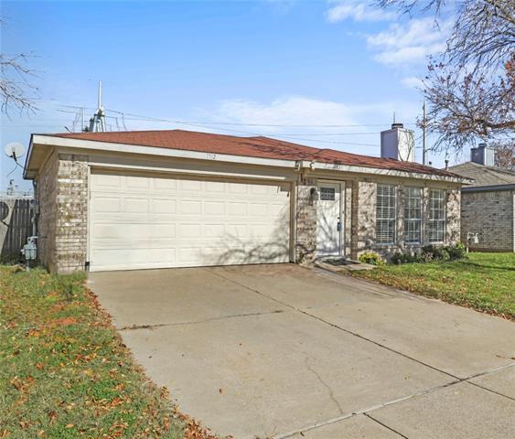 1112 Union Dr in Saginaw, TX - Building Photo - Building Photo