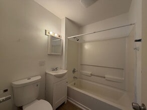 3717 Nevada Ave in Trotwood, OH - Building Photo - Building Photo