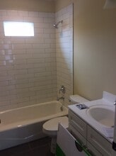 1009 Grace St in Charlotte, NC - Foto de edificio - Building Photo