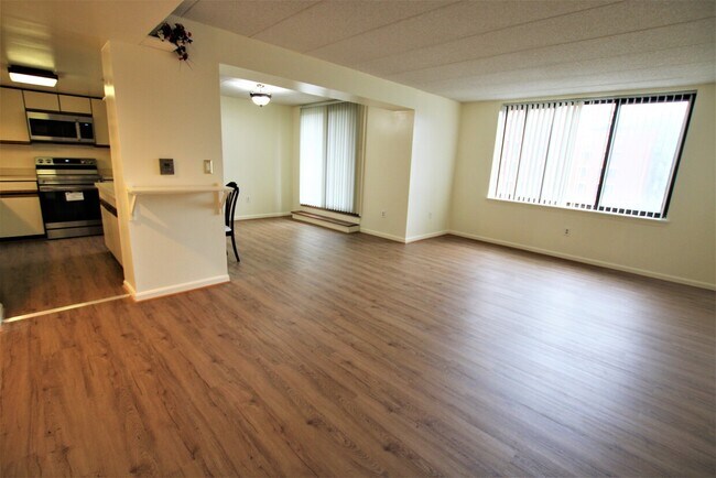property at 85 Brainerd Rd