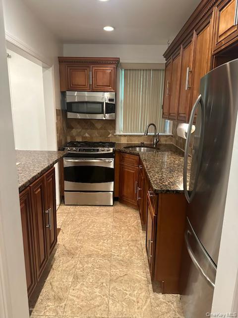 property at 6 Winchester Ave