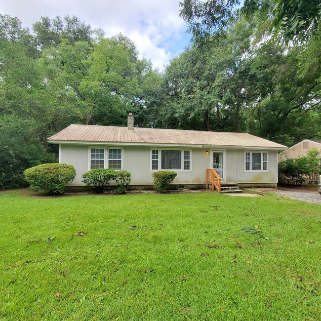 property at 417 Canna Dr
