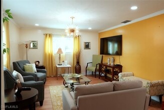 931 20th St SE in Naples, FL - Building Photo - Building Photo