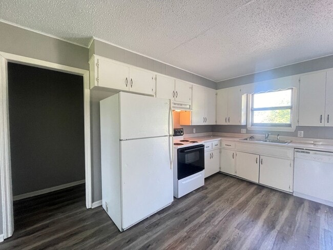 5423 S Hutchinson Ct in Battlefield, MO - Building Photo - Building Photo