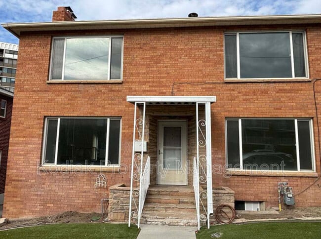 property at 237 N Center St